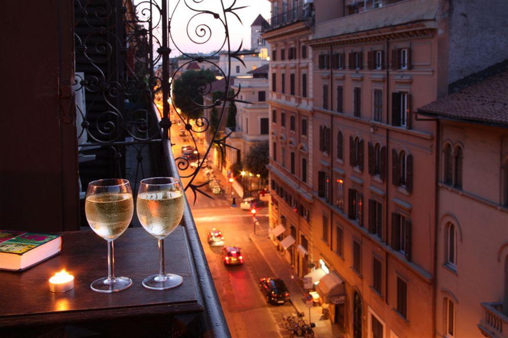 La Dolce Vita Roma Bagian luar foto